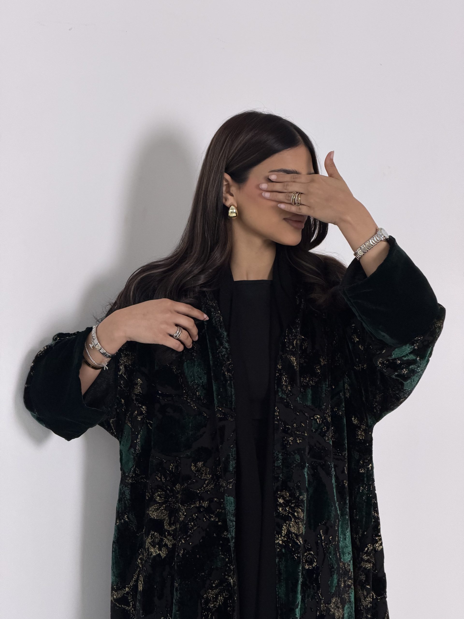 splashes of green&gold - الصورة 9